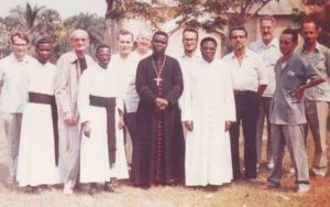 Kongo: pomnik kard. Biayendy dotarł z Polski do Brazzaville